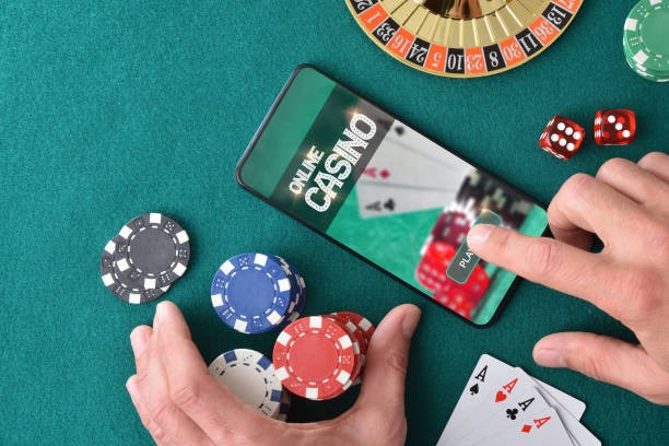 Live ATP Tour dealer and game rounds in progress